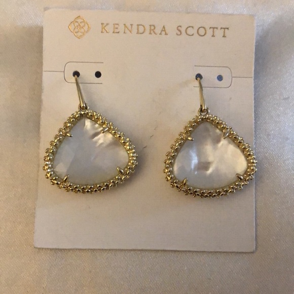 Kendra Scott Framed Kendall Drop Earrings With Ivory Mother Of Pearl NWT - Picture 3 of 12